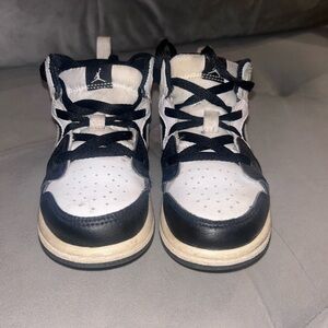 Jordan Kids' Black and White Sneakers SZ 9C